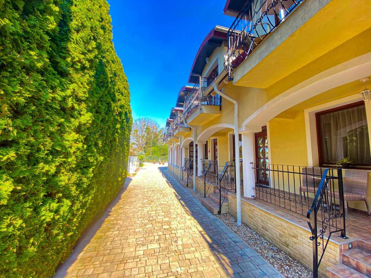 Bajor Panzio Buek-Buekfuerdo, Adults Friendly 12 Plus Exterior photo