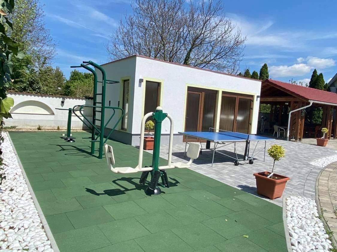 Bajor Panzio Buek-Buekfuerdo, Adults Friendly 12 Plus Exterior photo